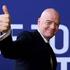 Infantino biedt excuses aan voor WK-plan en behoudt steun van FIFA-bestuur