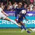 Video | Olise scoort met weergaloze vrije trap voor Frankrijk in Nations League
