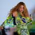 Video | Shakira geeft concert voor bijna twee miljoen mensen op strand Rio