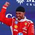 Hamilton vervult eindelijk droom bij Ferrari: &amp;#039;Zag als kind het succes al op tv&amp;#039;
