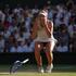 Linda Nosková pakt uur na vijf gemiste matchpoints alsnog eerste Wimbledon-titel