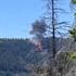 Video | Gevechtsvliegtuig stort neer op berg en veroorzaakt bosbrand in VS